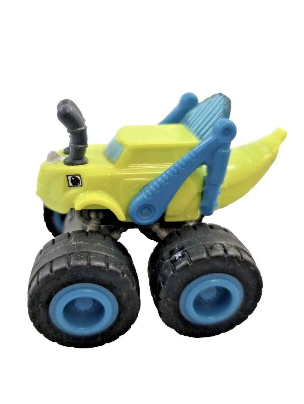 Blaze and the Monster Machines Mini Truck Lot of 4 Blaze Zeg Skunk Crab Mattel